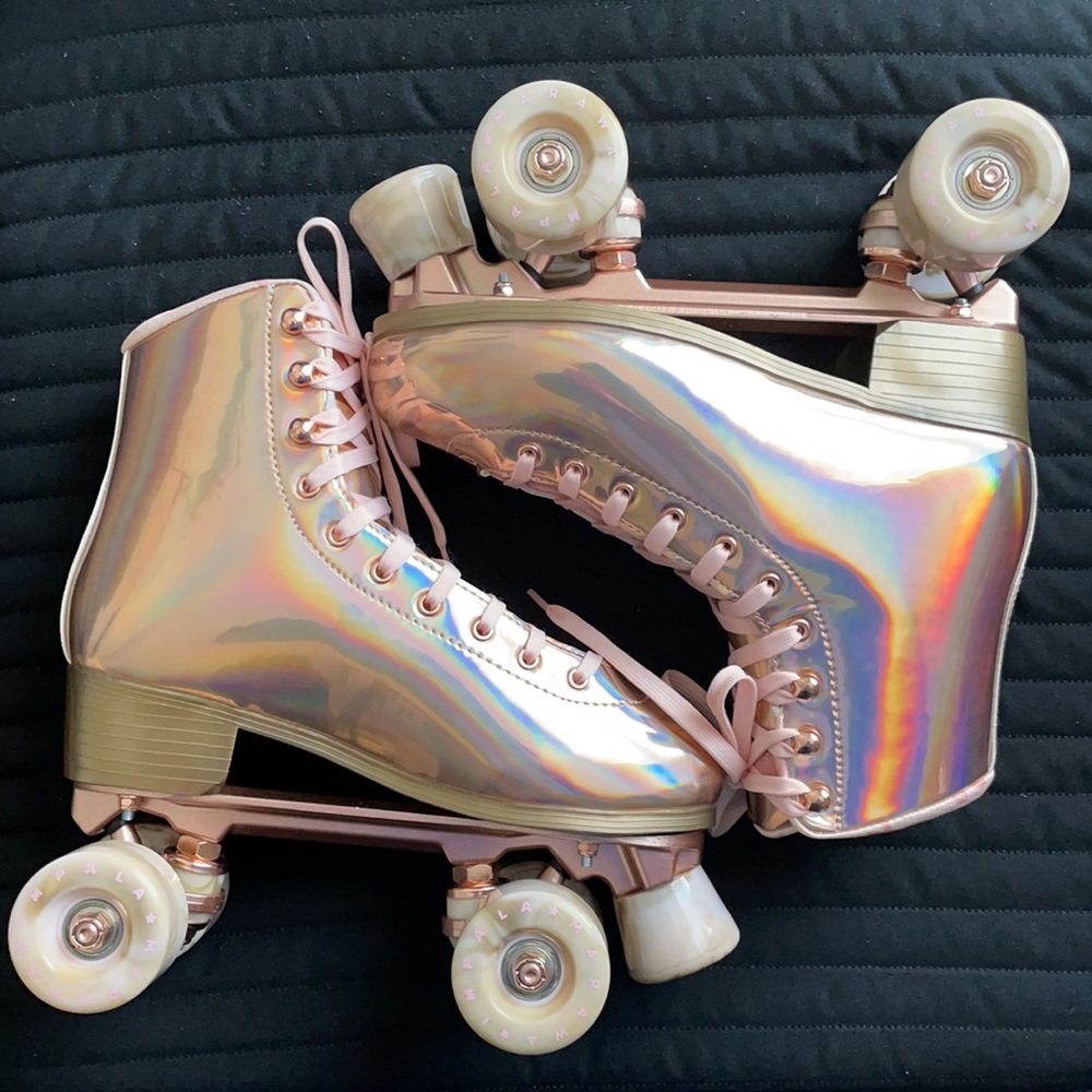 Marawa Rose Gold Impala Quad Skates Size 9